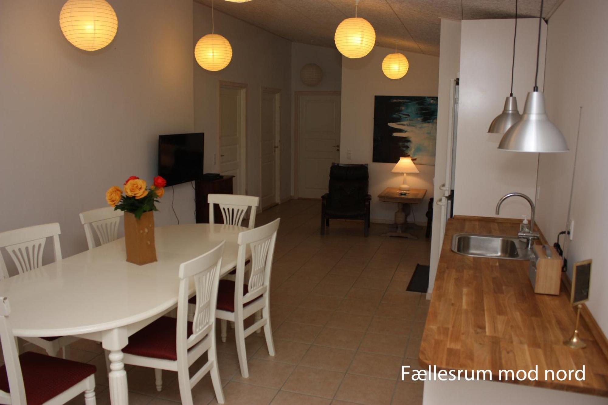 Holmehuset Bed & Breakfast คาลุนด์บอร์ก ภายนอก รูปภาพ